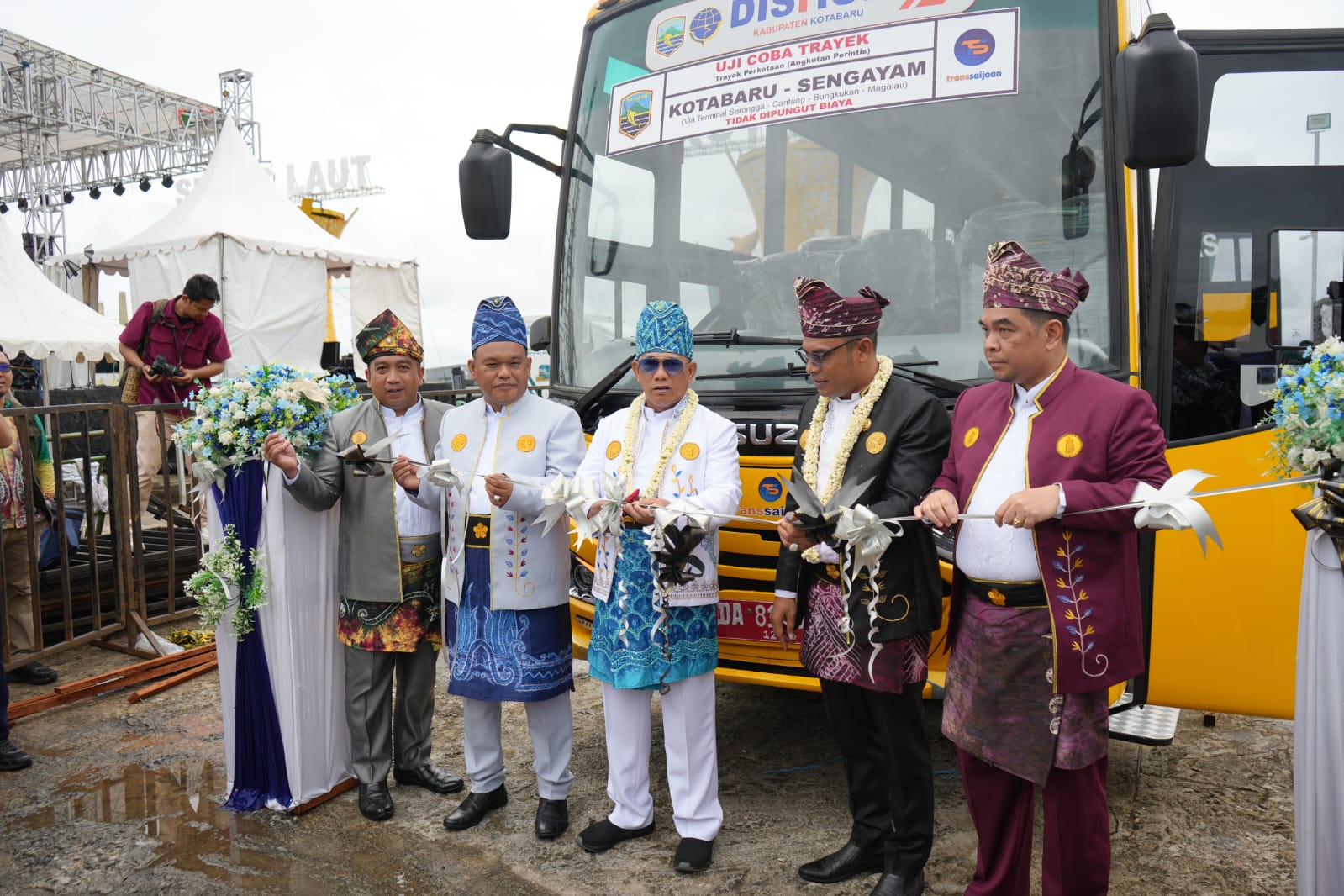 Permudah Transportasi Masyarakat,Pemkab Kotabaru Luncurkan Program Angkutan Perintis