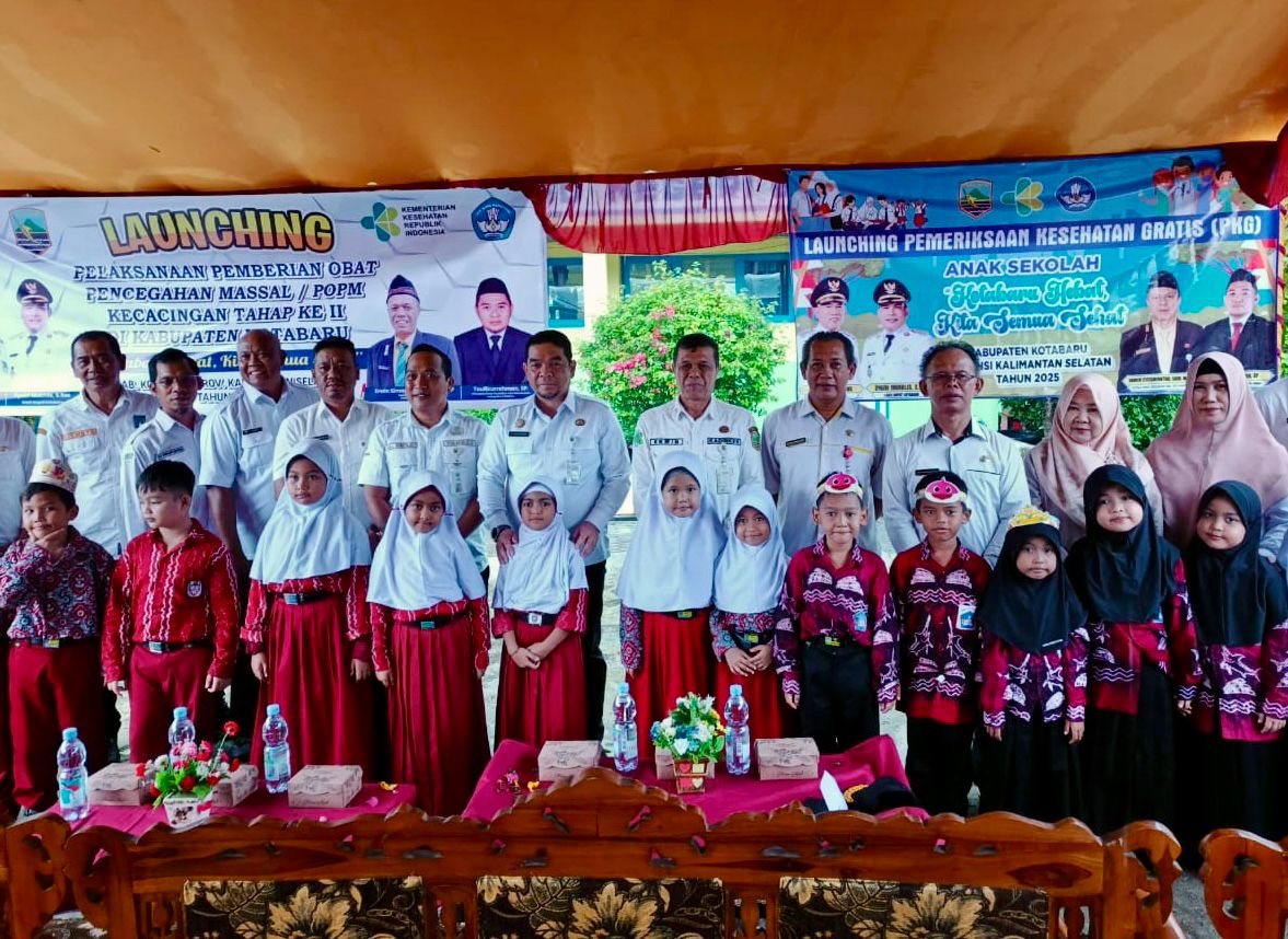 Pemkab Kotabaru Luncurkan Pemeriksaan Kesehatan Gratis dan Pemberian Obat Pencegahan Cacingan Tahap II