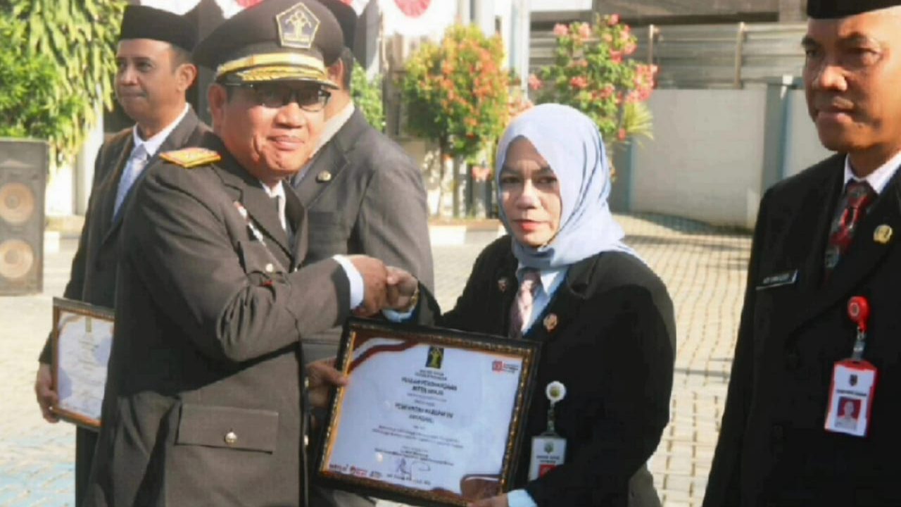 Pemkab Kotabaru terima penghargaan dari Kanwil Kemenkum Kalsel