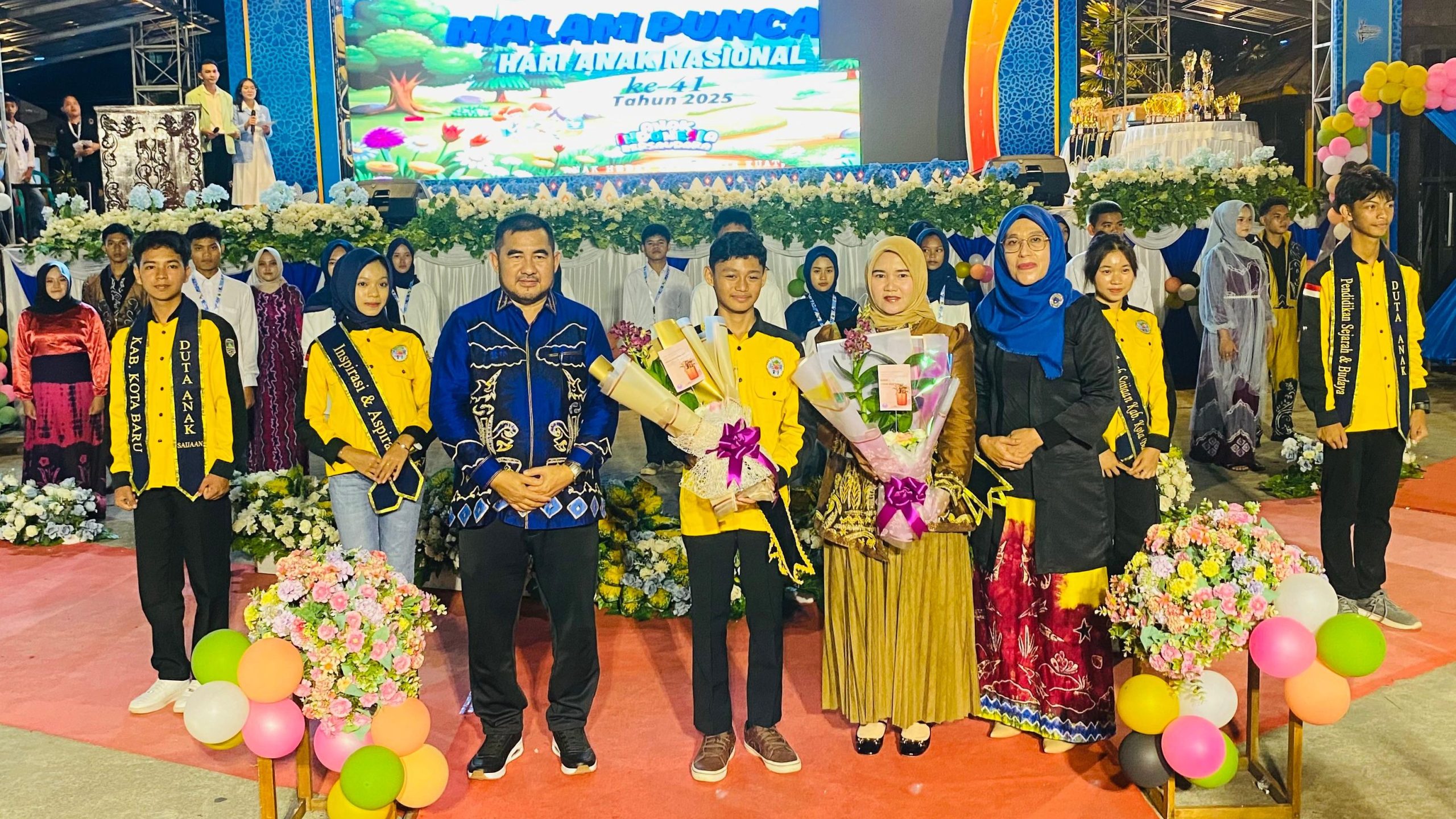 Suci Anisa Rusli Dikukuhkan sebagai Bunda Forum Anak Daerah Kotabaru pada Peringatan Hari Anak Nasional 2025