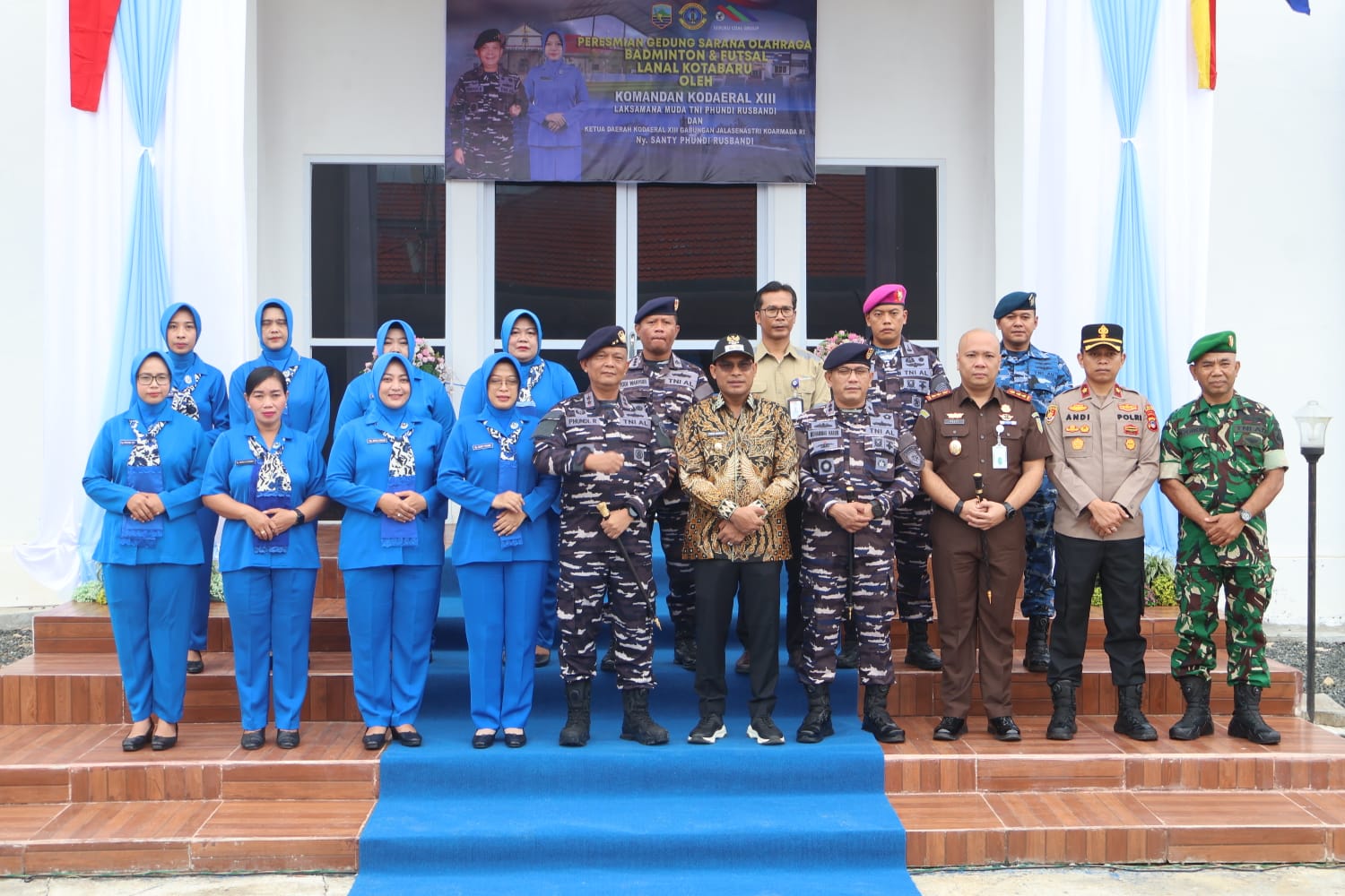 Pemkab Kotabaru Hadiri Peresmian Gedung Olahraga Lanal Kotabaru oleh Komandan Kodarreal XIII Pemkab Kotabaru Hadiri Peresmian Gedung Olahraga Lanal Kotabaru oleh Komandan Kodarreal XIII