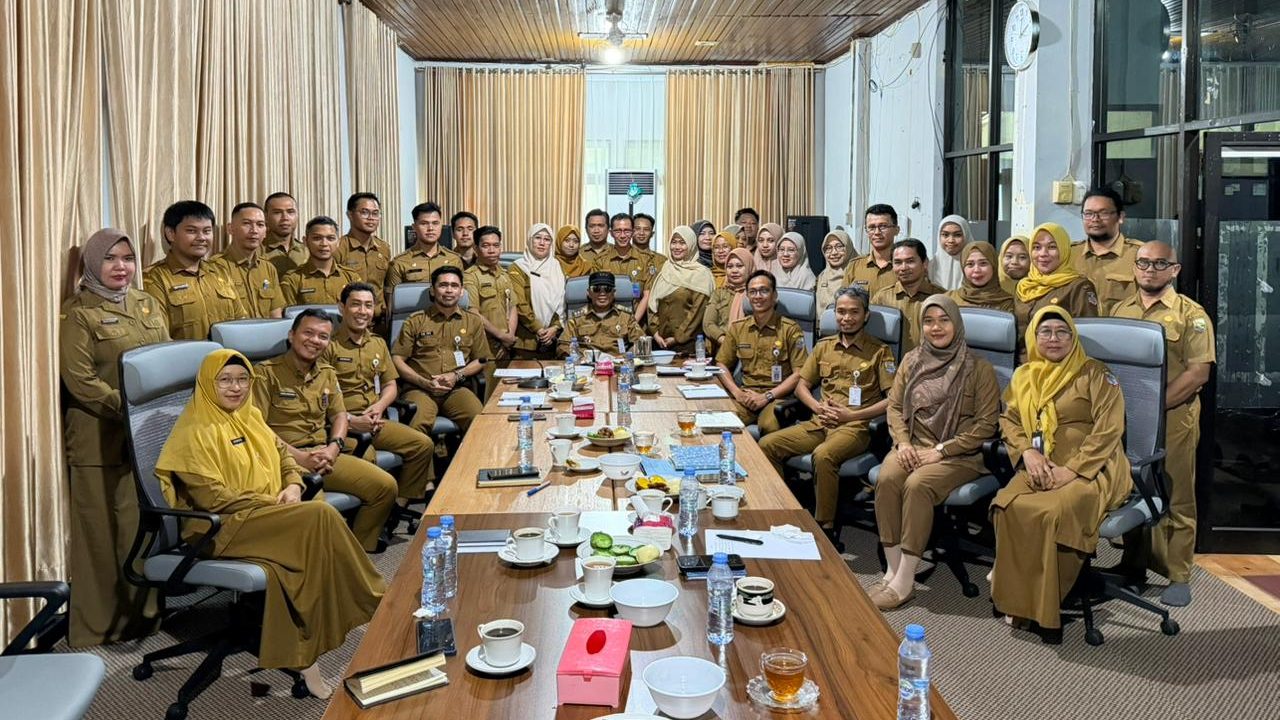 Tingkatkan Kinerja ASN dan Silaturahmi, Bupati Kotabaru Kunjungi BKPSDM