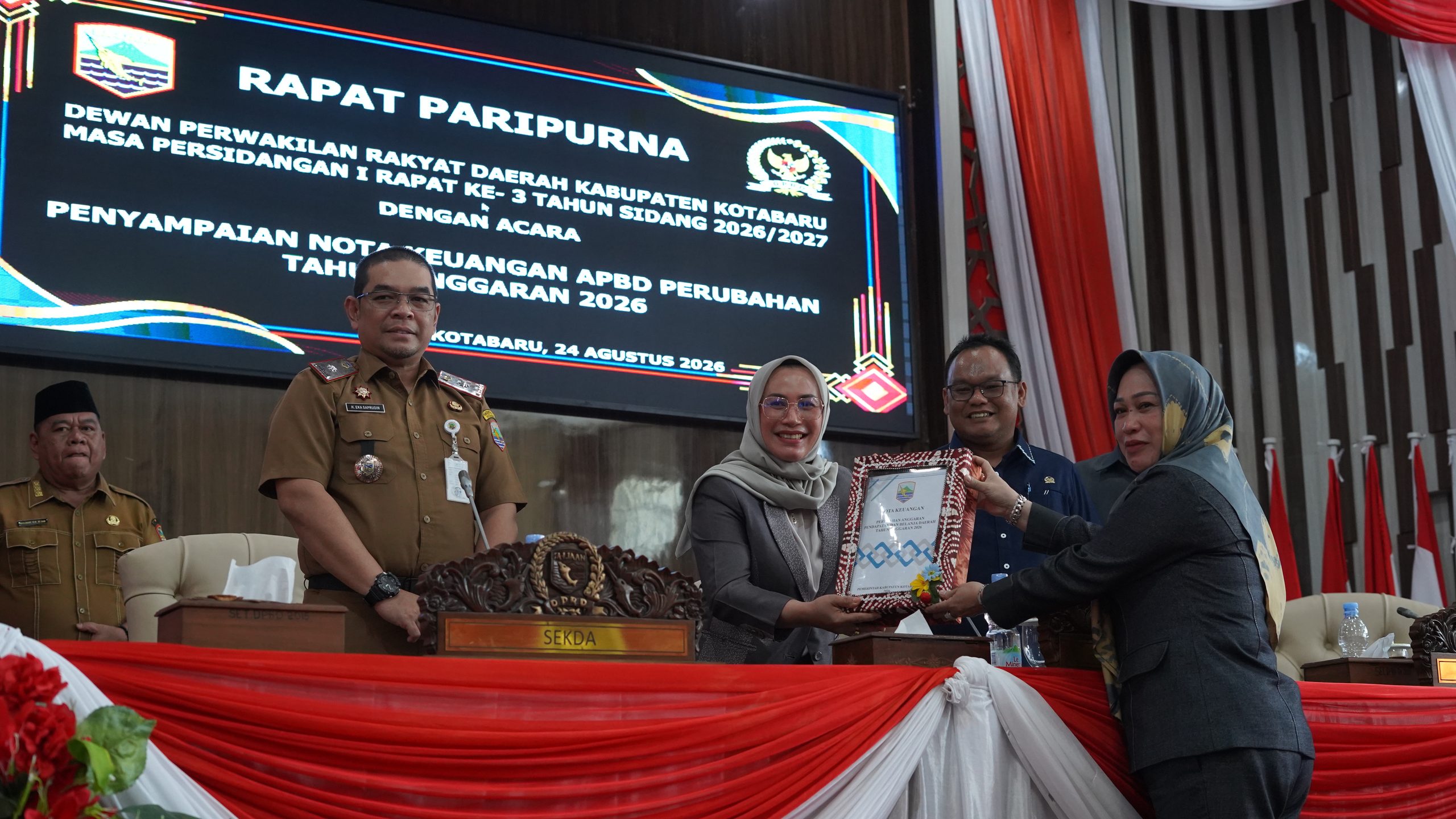 DPRD Kotabaru Gelar Rapat Paripurna, Pemkab Kotabaru Sampaikan Rancangan Perubahan APBD 2026